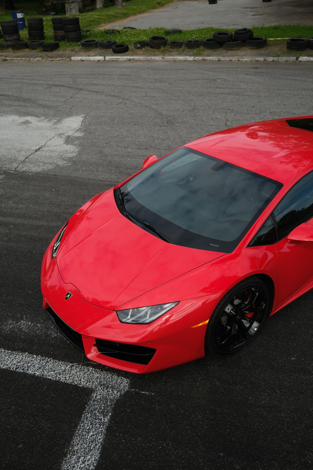 Капот Huracán зверху