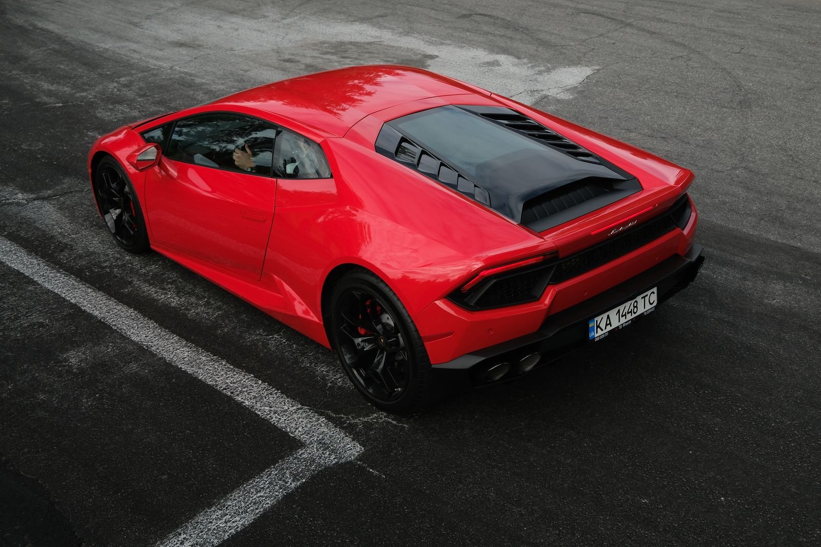 Huracán ззаду